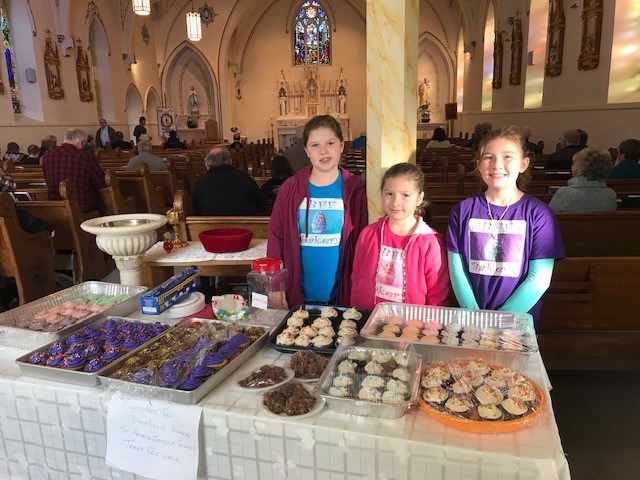 The Best Friends Bakery made and sold their cupcakes to support the Terry Fox Foundation.