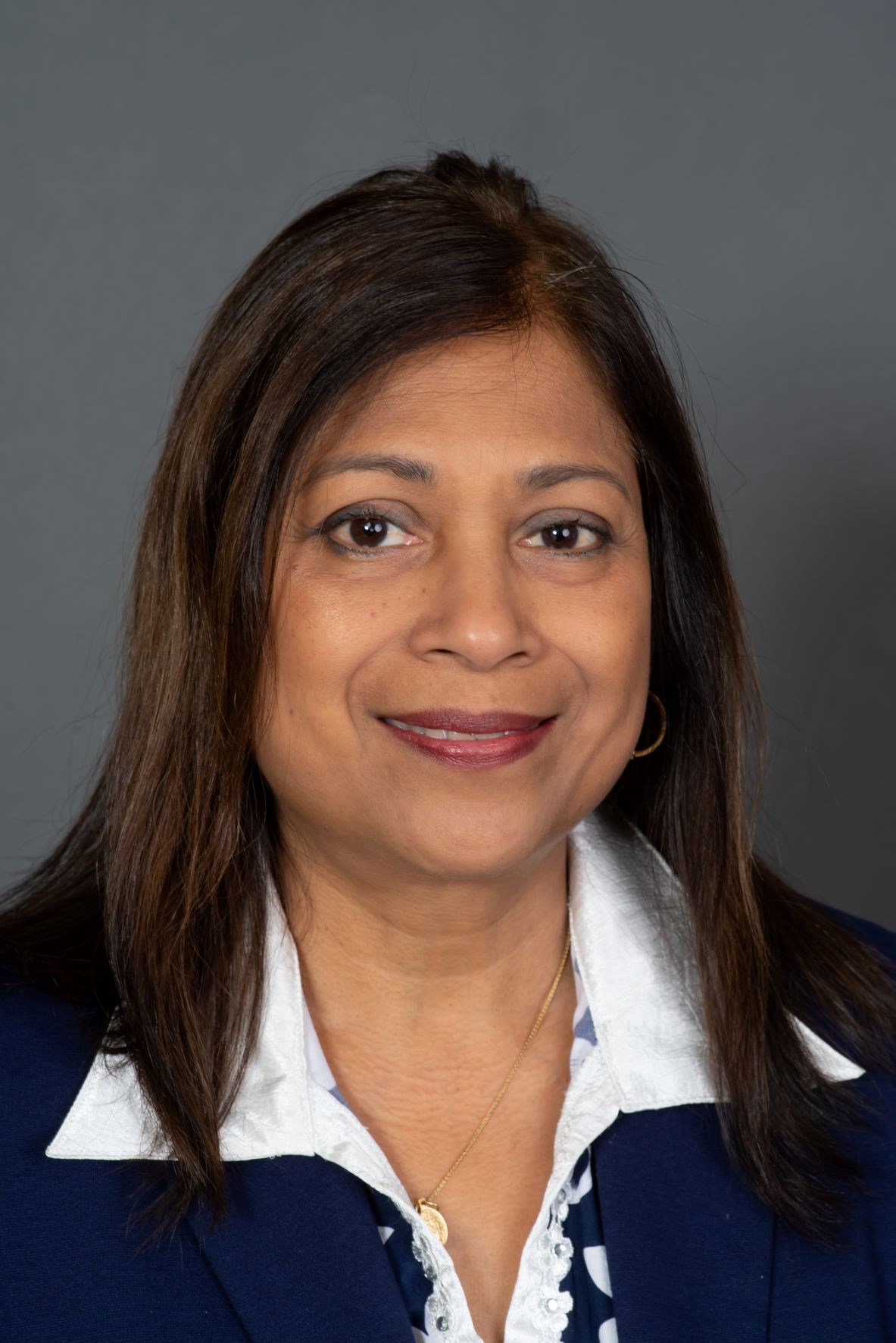 Jacqueline Fernandes, Trustee