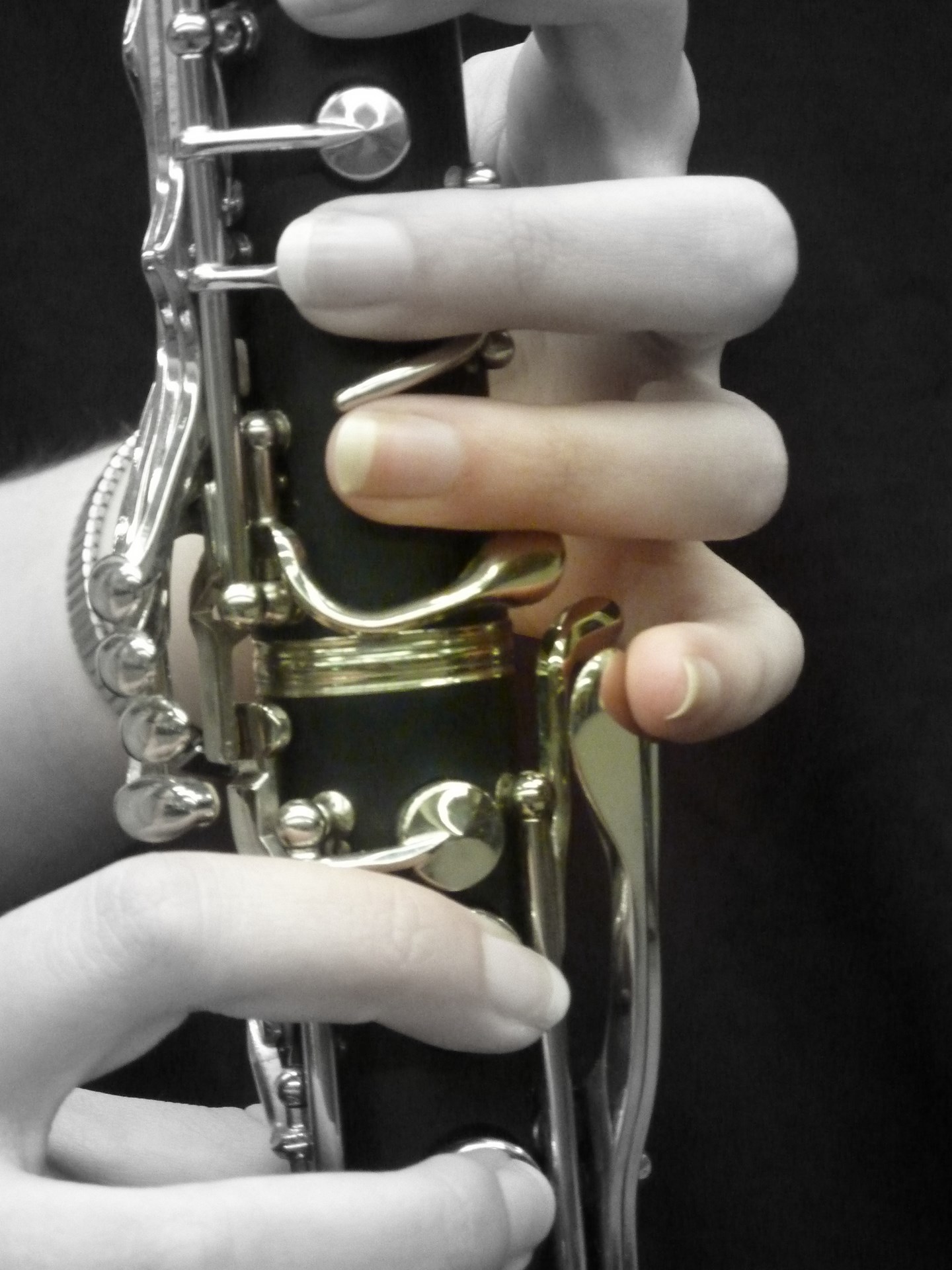 Fingers on clarinet